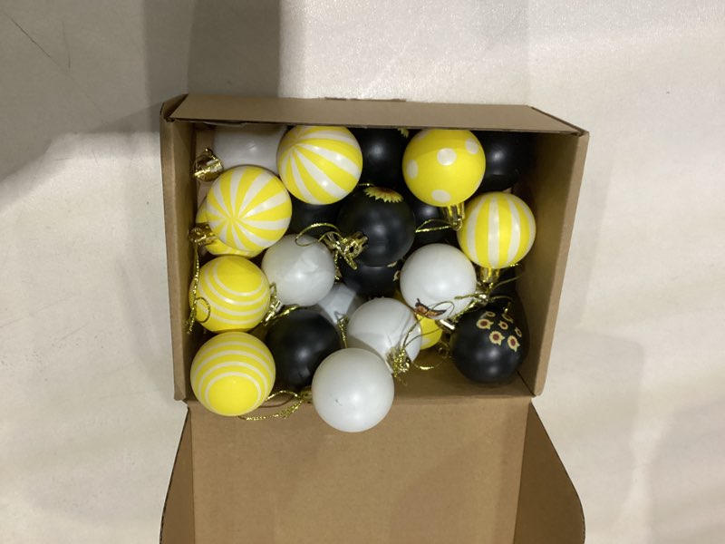 Condition photo showing As Is for 24 Pcs Sunflower Ornaments Fall Christmas Tree Decorations Yellow White Stripes Dotted Hanging Ornaments Plastic Butterfly Sunflower Truck Fall Decor for Holiday Xmas Tree Home Party Decor