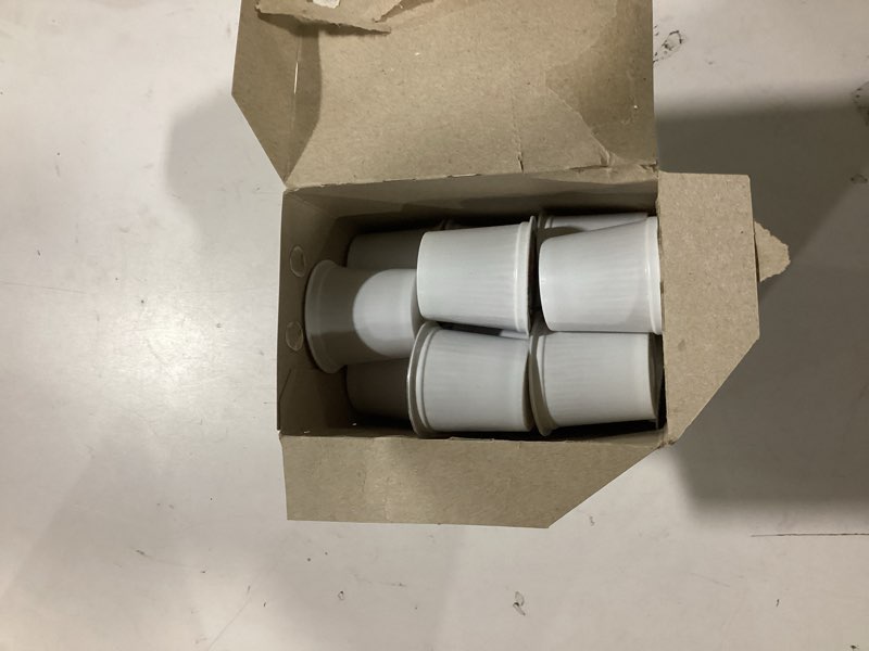 Condition photo showing Good Condition for Starbucks K-Cup Coffee Pods, Medium Roast Hot or Iced Coffee, Decaf House Blend, 22 Keurig Pods Decaf House 22 Count (Pack of 1)