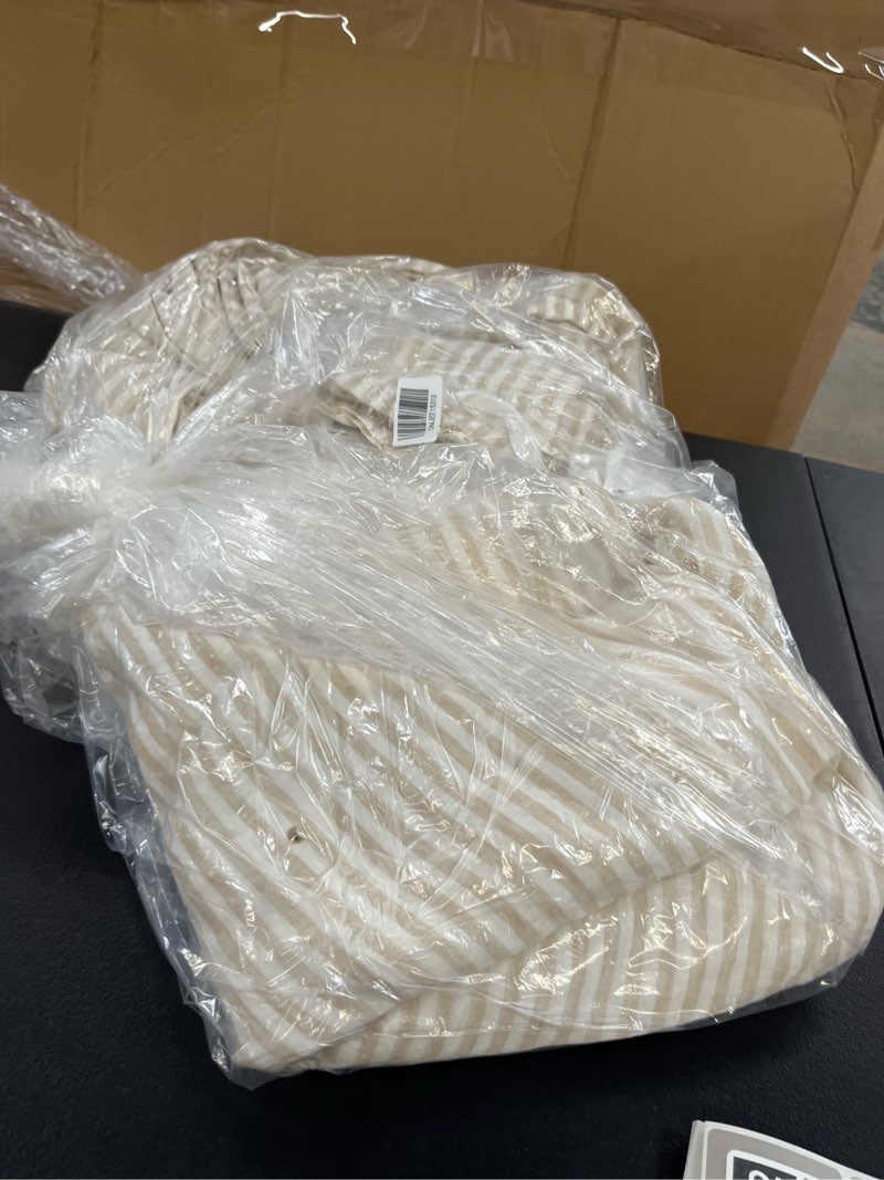 Condition photo showing Good Condition for european linen stripe duvet cover, full/queen, natural/white stripe
