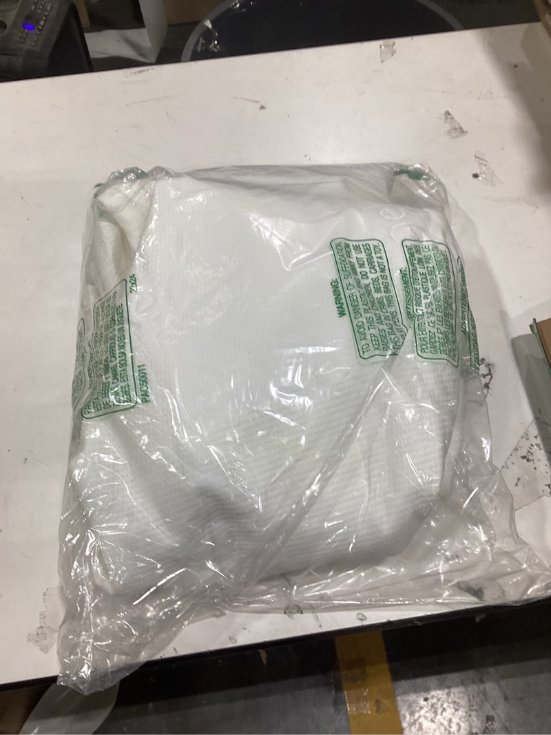 Condition photo showing Good Condition for PlushDeluxe Premium Viscose Mattress Protector – Cal-King Size, Waterproof, & Ultra Soft Breathable Noiseless Washable Bed Mattress Cover for Comfort & Protection 72X84 Inches California King