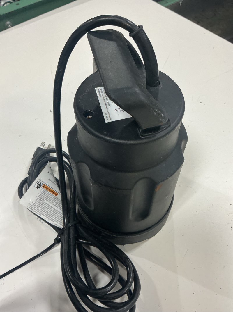 Condition photo showing As Is for utilitech 1/6-hp 115 -volt 25-gallon thermoplastic submersible utility pump