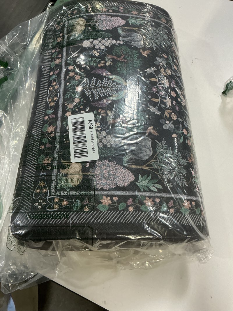 Condition photo showing Good Condition for KIMODE Anti Fatigue Kitchen Mats for Floor 2 Piece, Black Vibrant Floral Kitchen Rugs 17"x47"+17"x29", Non Slip Waterproof Kitchen Floor Mats, Standing Mat for Laundry Office Sink Desk 17.3" x 47"+17.3" x 29"--0.47 inches Black