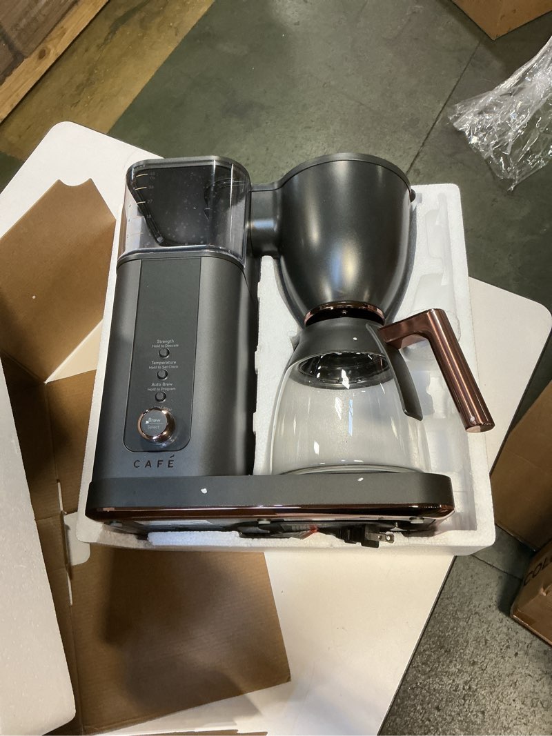 Condition photo showing New/Like New for Café Specialty Drip Coffee Maker, 10-Cup Glass Carafe, WiFi Connected Smart Voice-to-Brew, Includes Reusable Filter Basket & Grounds Scooper, Barista-Quality Brew, SCA Certified, Matte Black Matte Black Glass Carafe