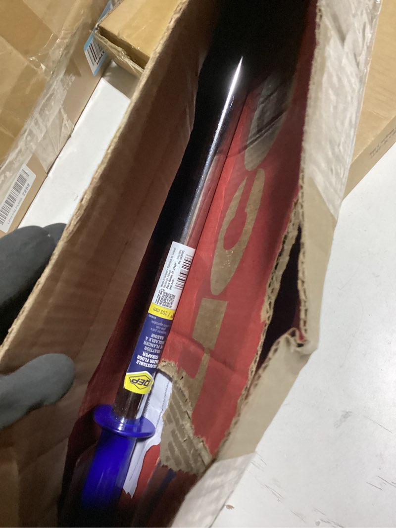 Condition photo showing Good Condition for QEP 62909Q 8" Adjustable Razor Floor Stripper