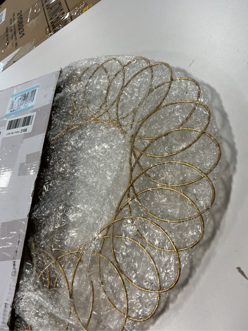 Condition photo showing Good Condition for Chuangdi Christmas Card Wreath Holder 16 Inch Metal Wreath Greeting Card Holder Xmas Cards Wall Display Wire Loop Holiday Wall Hanging for Home Over The Door (Retro Color)