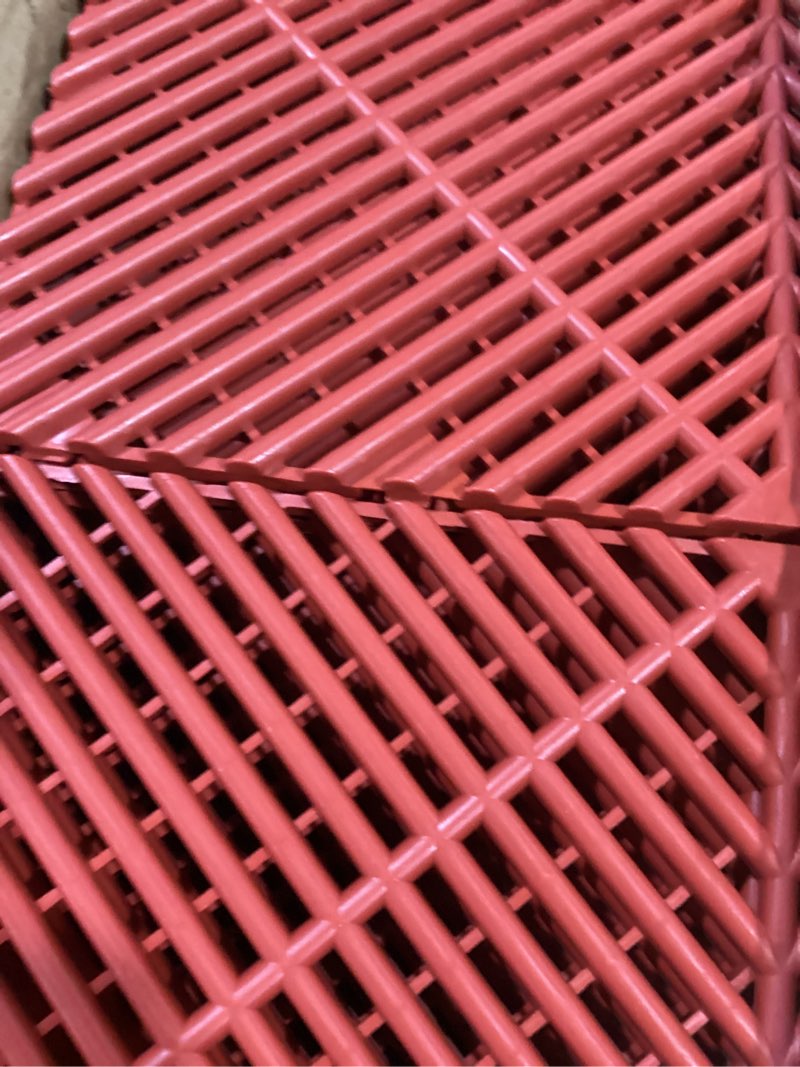 Condition photo showing Good Condition for barydat 72 pcs 12'' x 12'' modular interlocking drainage mats heavy duty garage floor tiles bulk non slip rubber outdoor easy-clean cushion mat for pool garage deck, patio, shower (red) 72 red