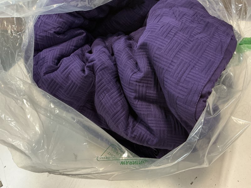 Condition photo showing Good Condition for Whale Flotilla Jacquard Checkerd Extra Soft Queen Comforter Set - Luxury Reversible Microfiber Comforters Full Size Bedding Set with 2 Pillowcases - Lightweight Duvet for All Seasons, Purple Purple Full/Queen(90"X90")