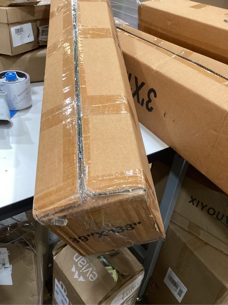 Condition photo showing New/Like New for Royal Shade 39" x 138" Artificial Ivy Hedge Privacy Screen, Indoor/Outdoor Decorations, Deck Fence Screening, Porch, Balcony, Hedge Privacy Screen Sweet Potato Vine 39" x 138"