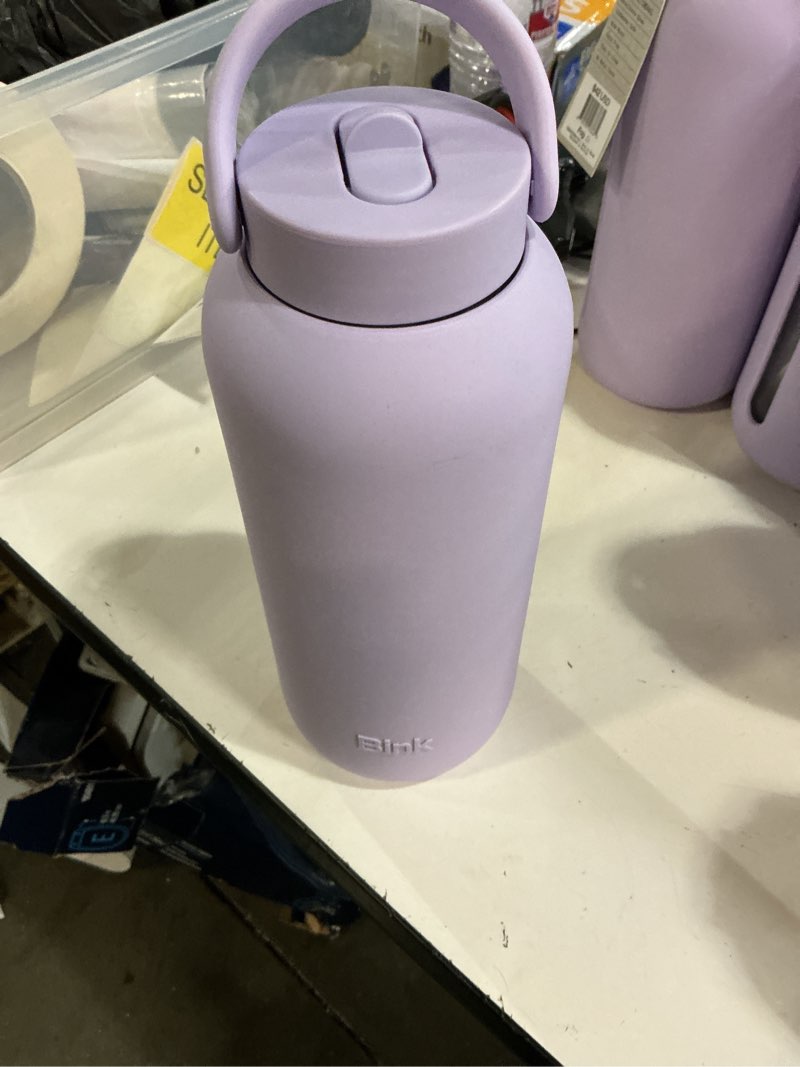 Condition photo showing New/Like New for bink 36 oz. big bottle with flip cap