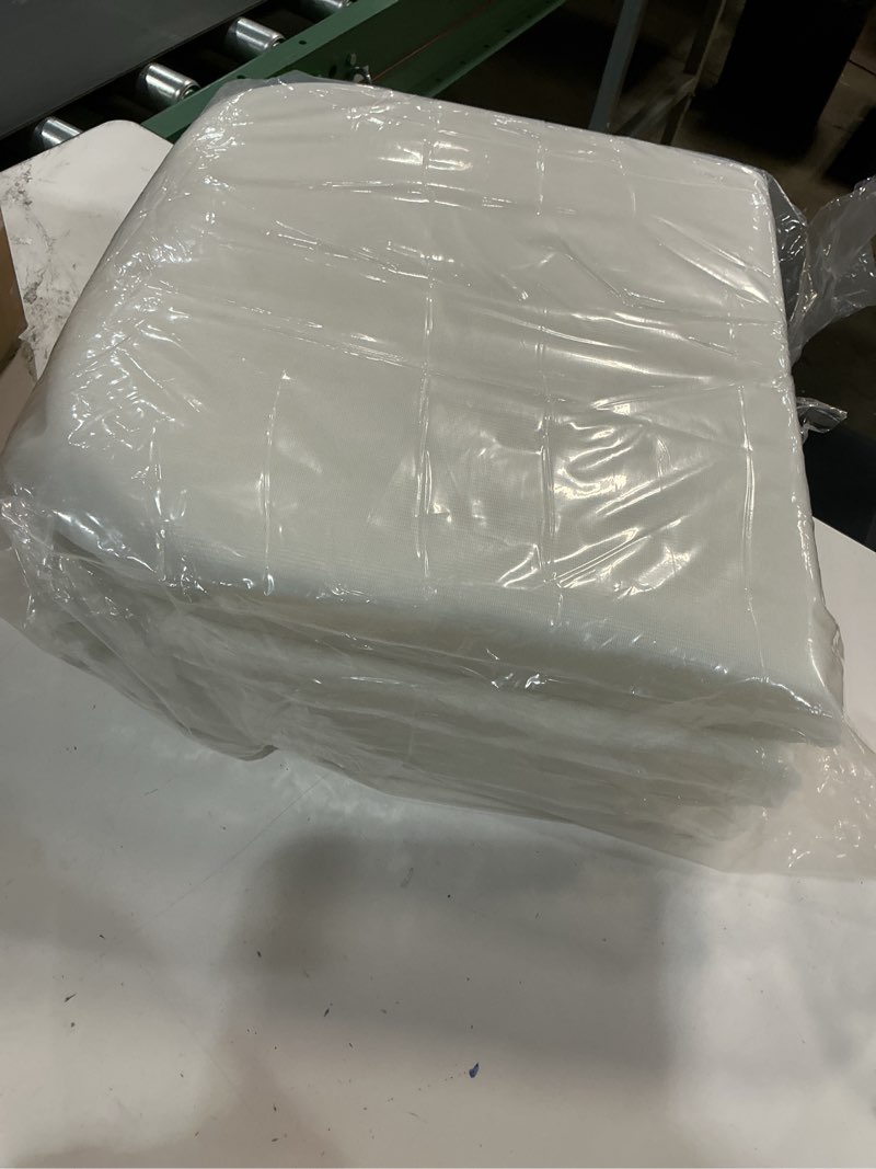 Condition photo showing Good Condition for SUNROX DryFast Foam Outdoor Chair Cushion with DryMesh Drainage, All-Weather FadeShield Water Resistant Patio Furniture Cushions, Ultra Durable Patio Chair Cushions 18.5"x16", 6 Pack Husk Birch Husk Birch 18.5x16 Inch (Pack of 6)