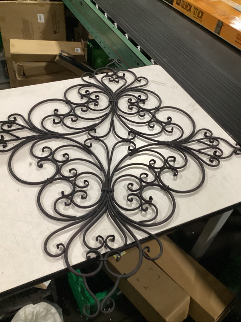 Condition photo showing Good Condition for vintage metal wrought decor