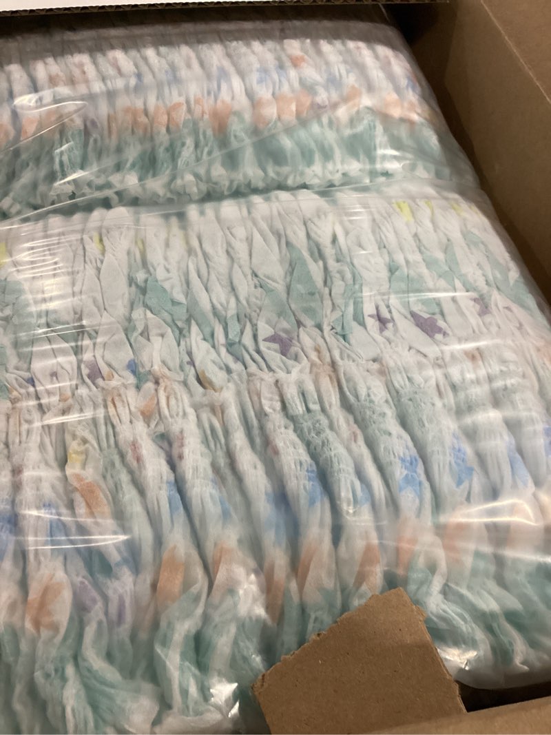 Condition photo showing New/Like New for pampers training pants - easy ups boys & girls bluey - size 3t-4t, 124 count, children's potty underwear (packaging may vary) 3t-4t 124