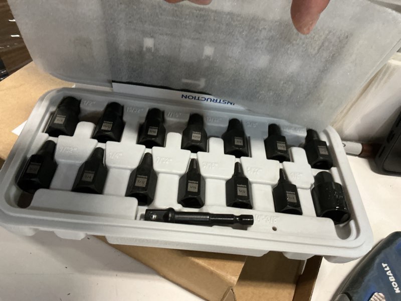 Condition photo showing Good Condition for toolant 15pcs impact screw extractor set, bolt & nut remover socket tool kit, stripped bolt extractor for damaged screws and bolts