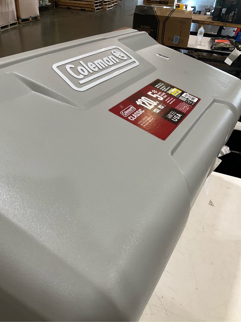 Condition photo showing Good Condition for coleman coleman 316 rock 120-quart insulated chest cooler