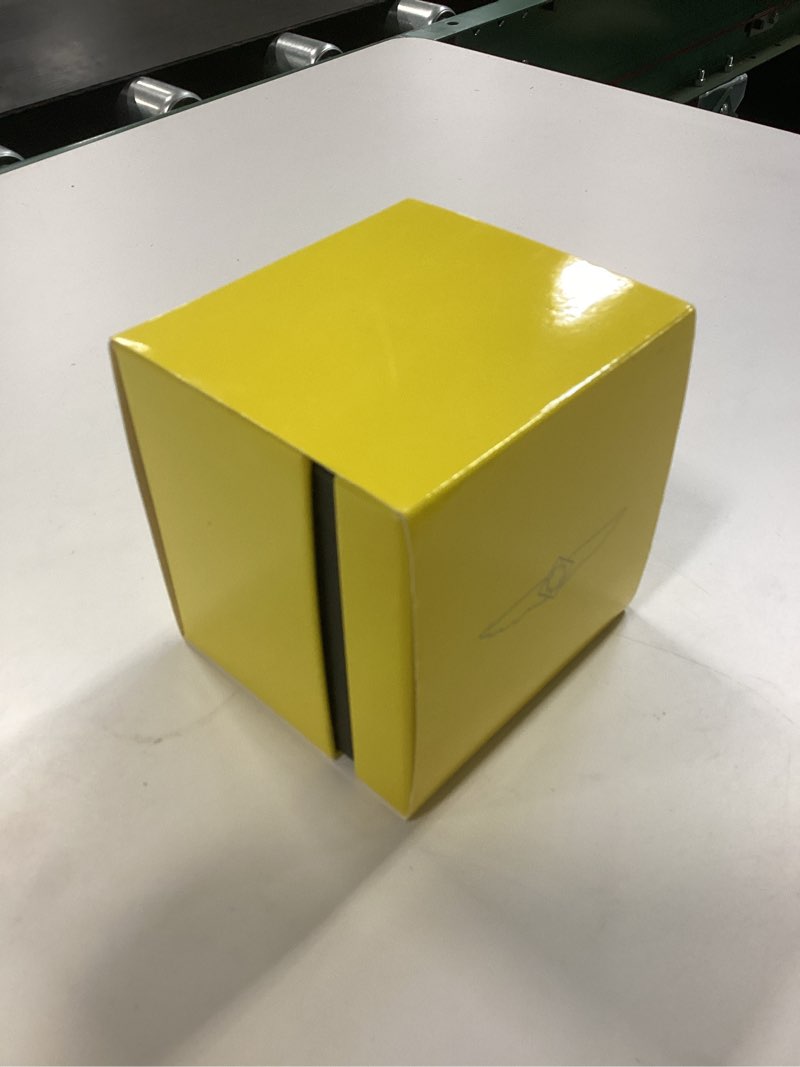 https://lotting-media.assets.bidfta.com/lotting_55f79be0-1378-487e-a9c5-e40499650cd5