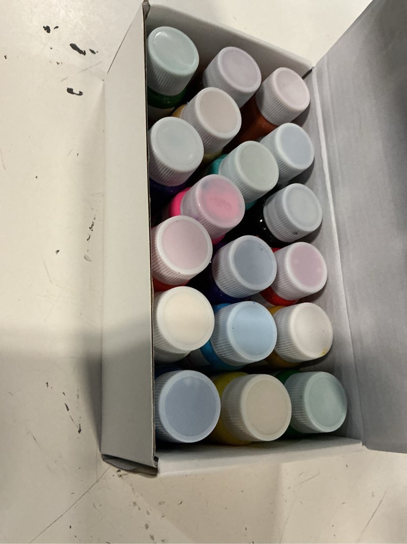 Condition photo showing Good Condition for glass paint, bearals 18 colors stained glass paint, paint for glass, glass paints for glass painting, non toxic glass paint for wine glasses, light bulbs, windows and ceramics (0.85 fl.oz)