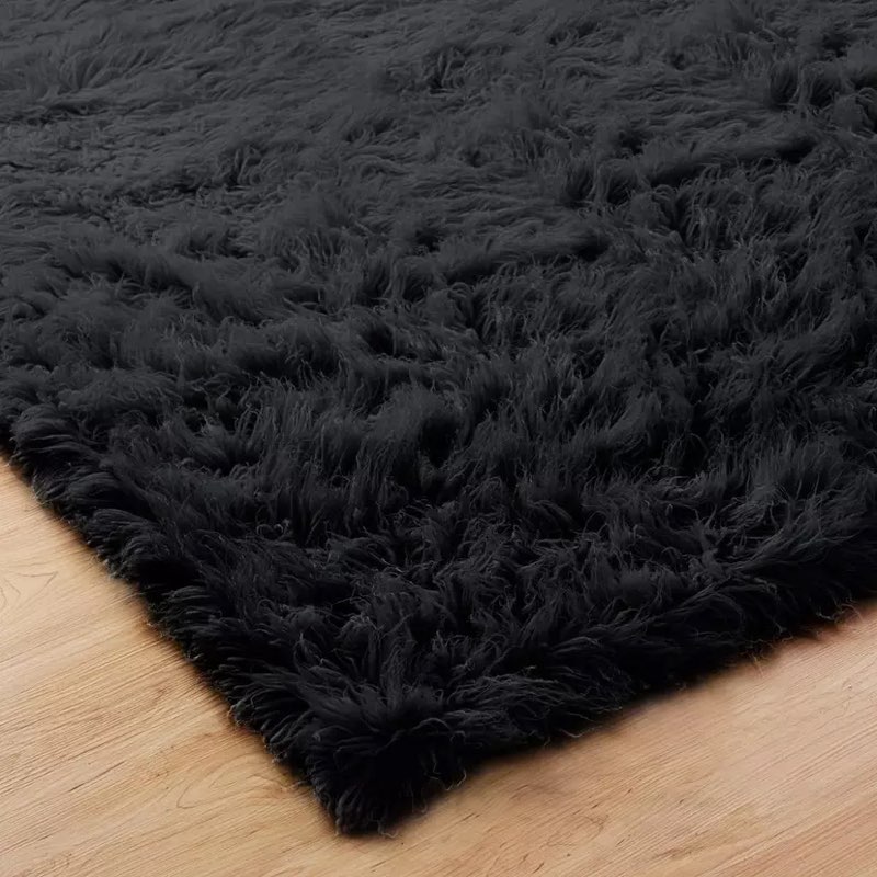 Superior Black Rug