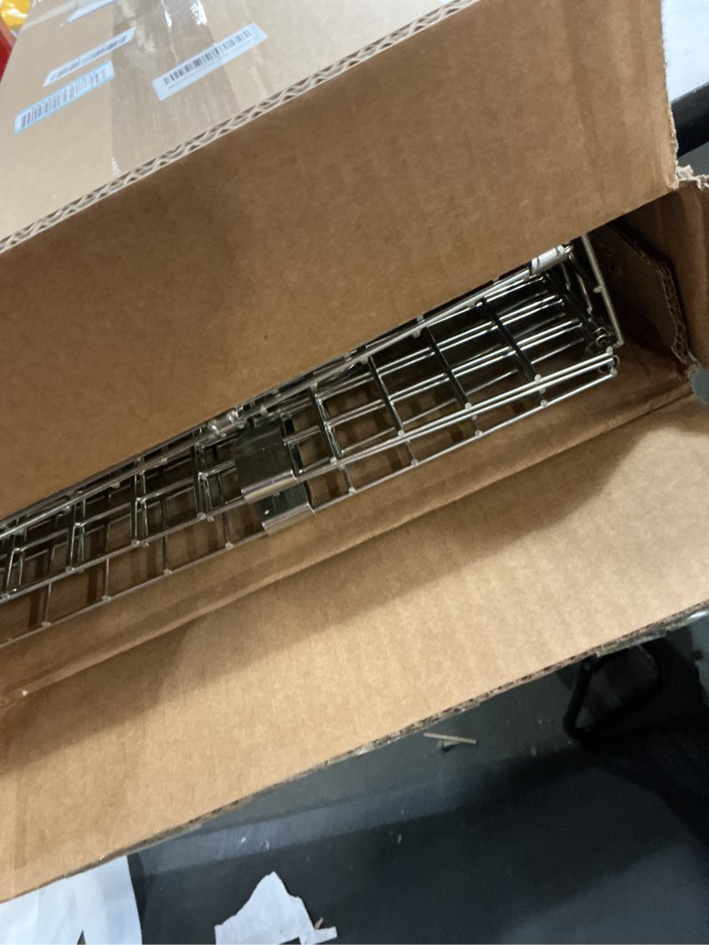 Condition photo showing Good Condition for szhlux 32" live animal cage trap, heavy duty folding raccoon traps, humane cat trap for stray cats, raccoons, squirrel, skunk, mole, groundhog, armadillo, rabbit, catch and release sz-hxl8130-new