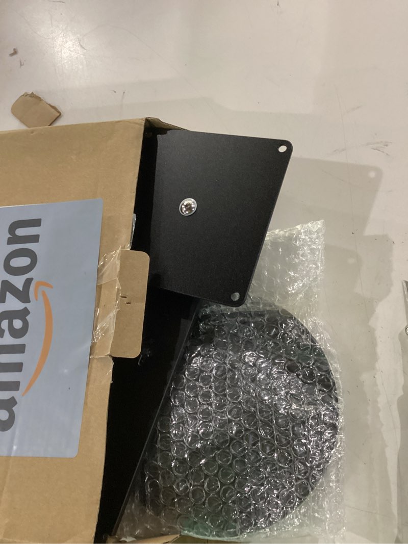 Condition photo showing New/Like New for ech_ooo show 15 stand swivel and tilt, only made for echo show 15 three rotating shafts the base is made of aluminum which makes the product more beautiful and longer service life black 025-01