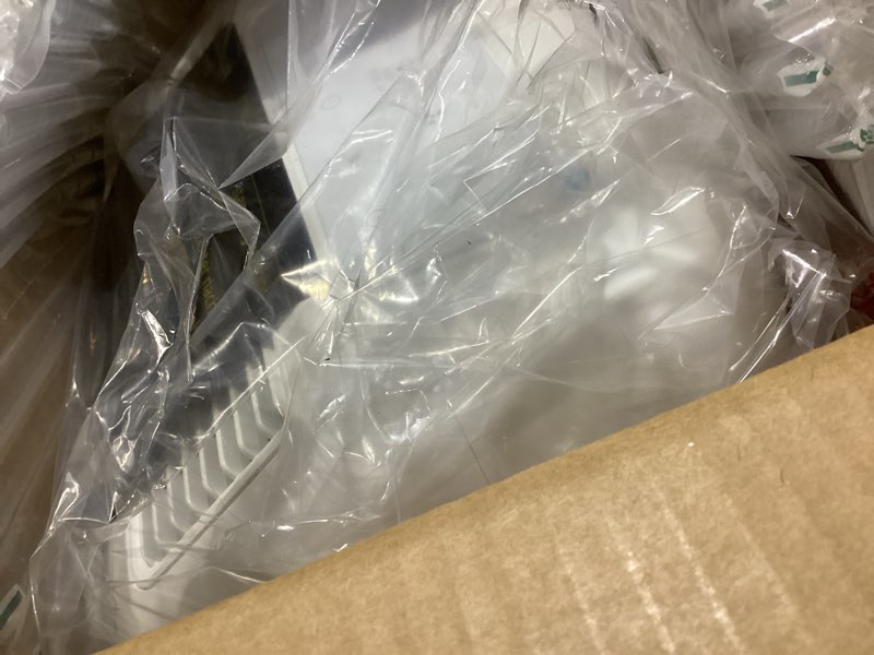 Condition photo showing Good Condition for knka 2500 sq.ft dehumidifier for basement with drain hose max 34 pints, dehumidifiers for home, bedroom, bathroom, large room, three modes, intelligent humidity control, dry clothes, 24hr timer