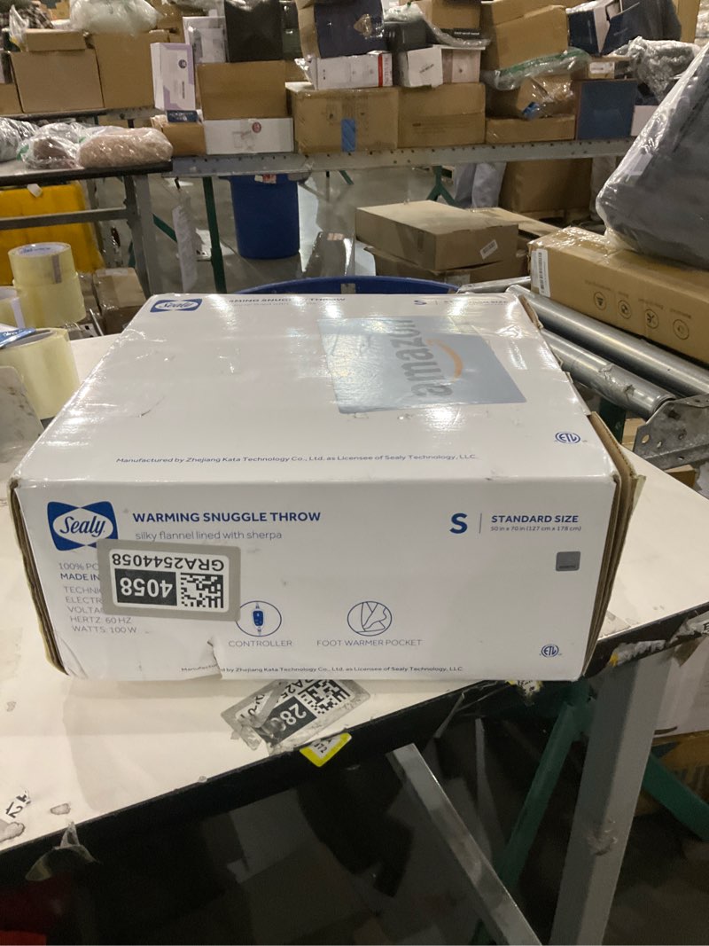 Condition photo showing New/Like New for Sealy Electric Blanket Wearable with Foot Pocket, Electric Snuggle Blanket with Sleeves, Flannel & Sherpa Heating Throw with 6 Heat Settings & 2-10 Hours Auto Shut Off, 50 * 70"+18" Beige Beige 70*50" Electric Snuggle Blanket