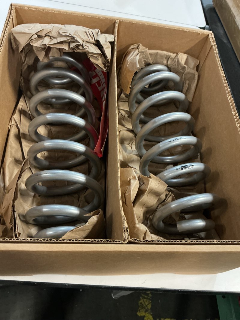 Condition photo showing Good Condition for Eibach Pro-Lift Springs E30-35-057-03-02
