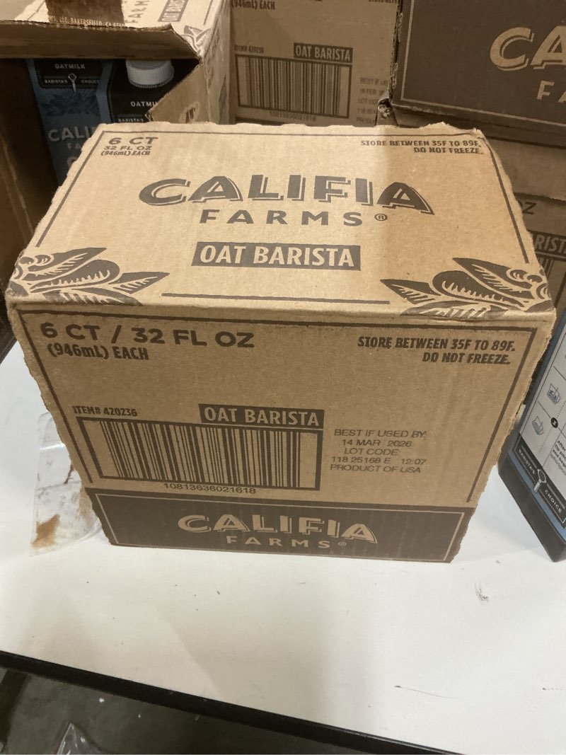 Condition photo showing New/Like New for ((BB:18/FEB/2026))Califia Farms - Oat Barista Blend Oat Milk, 32 Oz (Pack of 6), Shelf Stable, Dairy Free, Plant Based, Vegan, Gluten Free, Non GMO, High Calcium, Milk Frother, Creamer, Oatmilk Oat Barista Original 32 Ounce (Pack of 6)