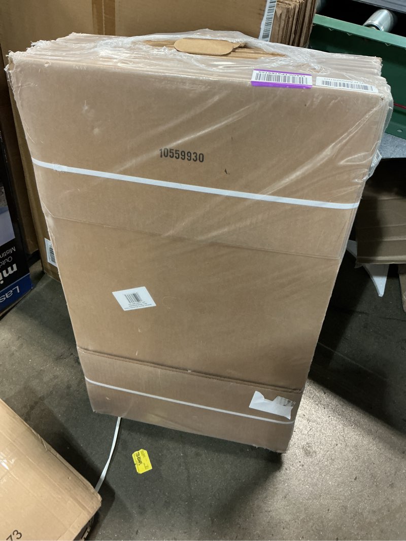 Condition photo showing Good Condition for amazon basics sturdy wardrobe moving boxes with hanger bar for packing clothes, easy to assemble, 20" x 20" x 34", brown, 6-pack brown 20" x 20" x 34"/6-pack