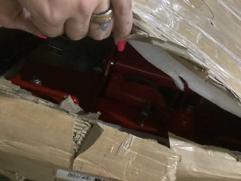 Condition photo showing Good Condition for VEVOR Adjustable Floor Transmission Jack 2200 lbs/1T Low Profile Hydraulic Transmission Telescoping Heavy-Duty Lift Jack 7.28-27.6 in Lifting Height, 360° Swivel Front Wheels