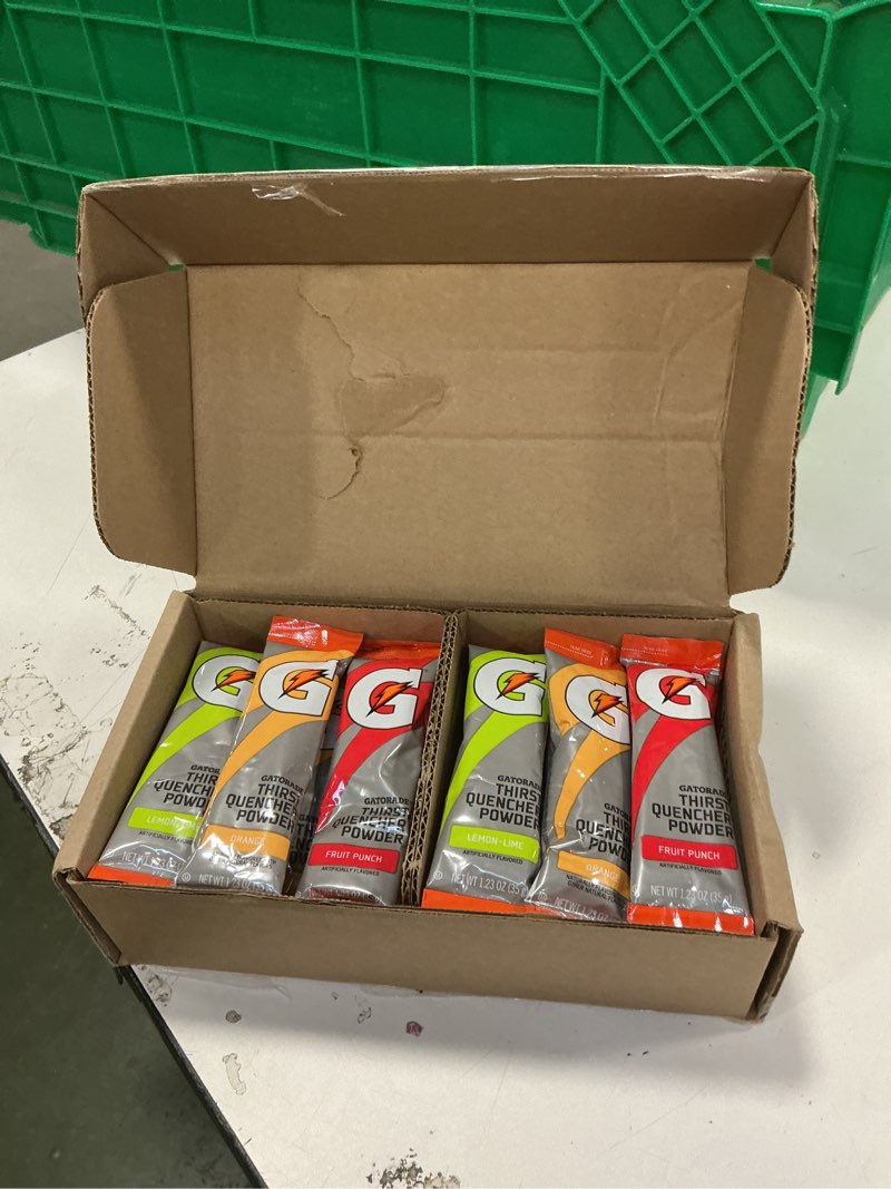 Condition photo showing New/Like New for Gatorade Thirst Quencher Powder, Fruit Punch, 1.23oz Packets, Makes 20 ounces ,80 Count (Pack of 1) Fruit Punch 1.23 Ounce (Pack of 80)