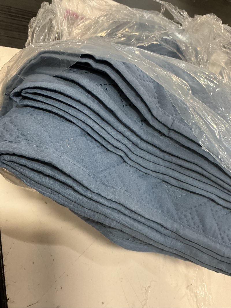 Condition photo showing As Is for flymme bluish grey full/queen quilt bedspreads, modern style geometric weave stripe pattern,3 pieces lightweight bedding sets, microfiber quilted comforter coverlet for all season (1 quilt, 2 shams) bluish grey full/queen(90"x96")