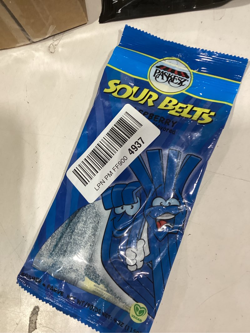 Condition photo showing New/Like New for Similar product raspberrySnacktery Red Strawberry Sour Belts - Vibrant & Tangy Strawberry Sour Strips - Non GMO, Vegan & Kosher Strawberry Belts Candy - 4 Ounce Pack Strawberry 4 oz - 1 Pack