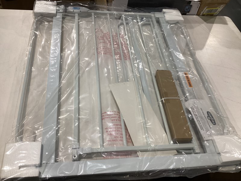 Condition photo showing Good Condition for regalo safety 29-38.5" baby gate for doorways & bottom of stairs, pressure mounted baby gate with door for babies, toddlers & pets, tested & safe for 30 years, american designed, american owned, white white 29-38.5"w x 30"h