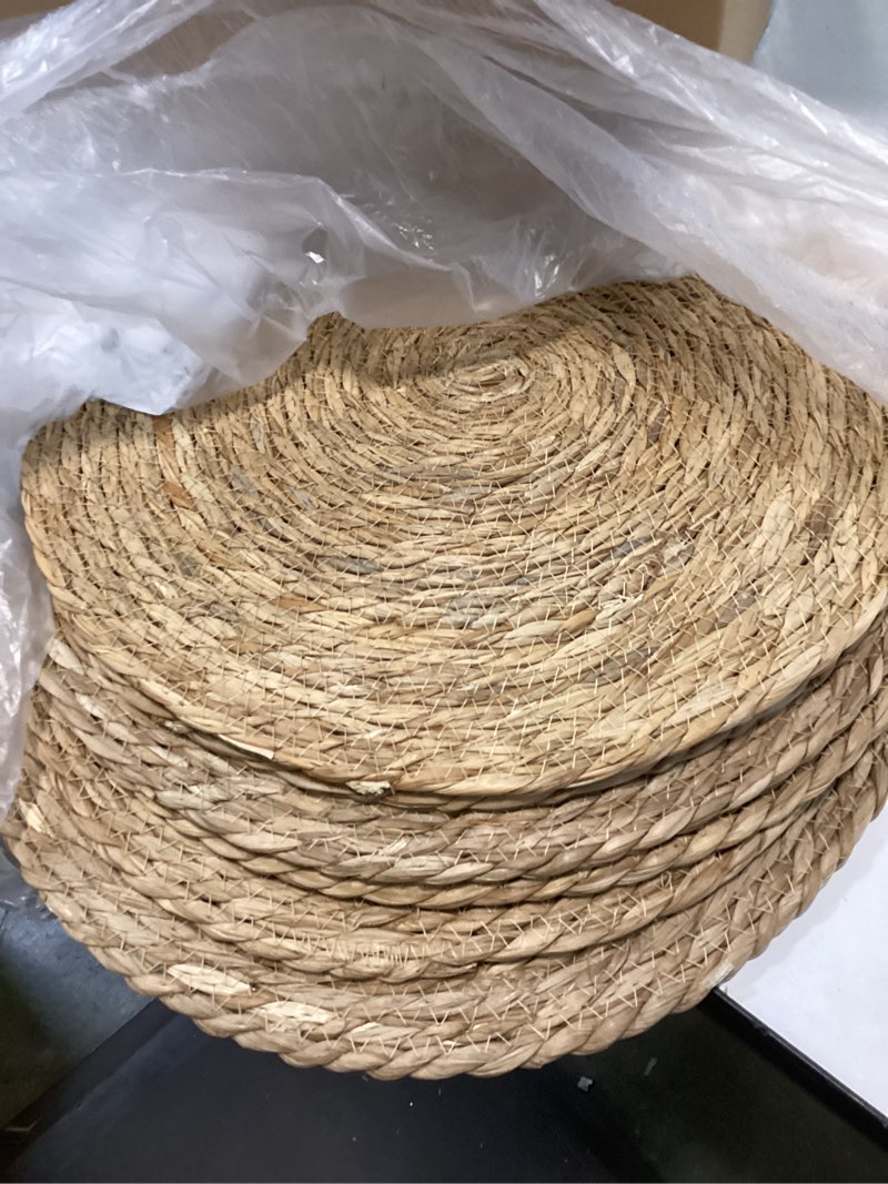 Condition photo showing Good Condition for Set of 6 Round Woven Placemats 15 Inch Bulrush Placemats Natural Handwoven Boho Rattan Wicker Table Mats for Farmhouse & Home Dining 6 15 Inch