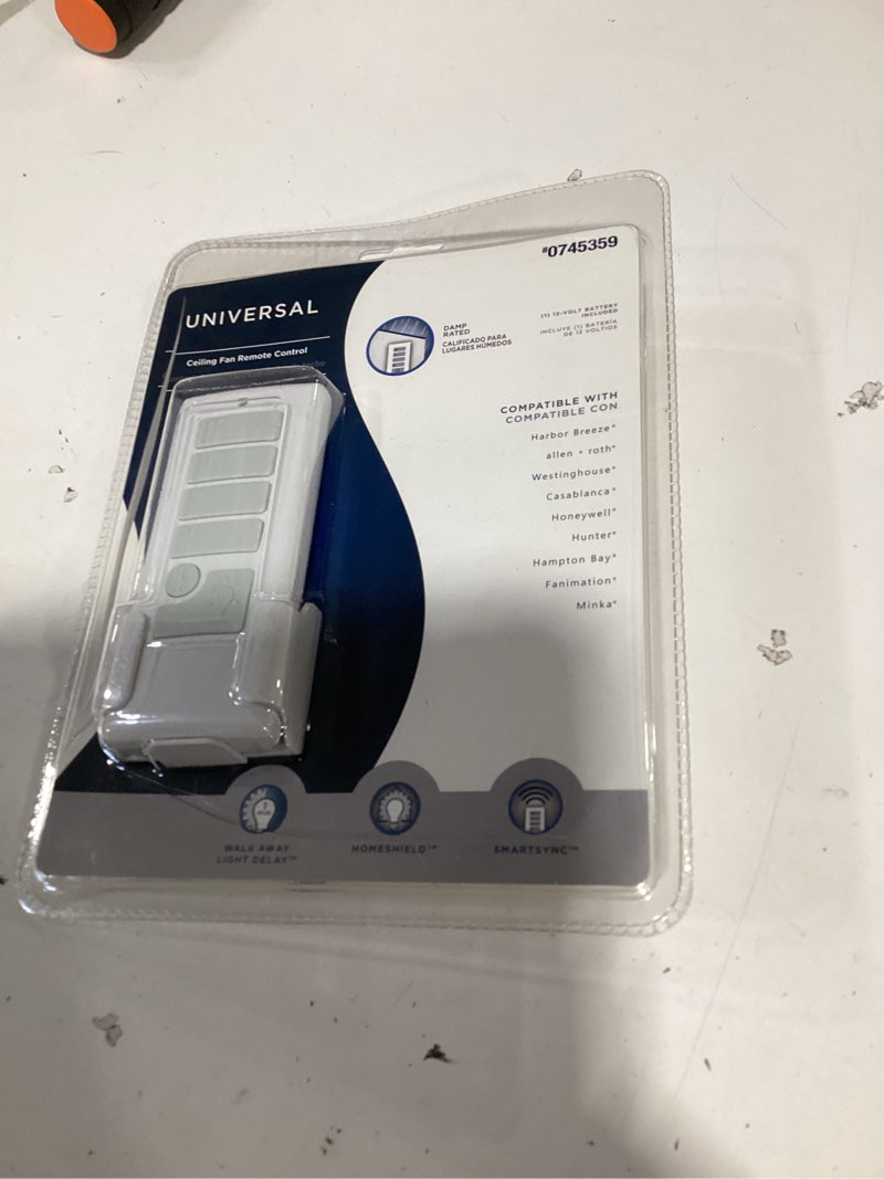 harbor breeze universal 4.72-in 3 -speed 3 -setting white plastic indoor/outdoor slope