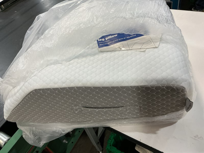 Condition photo showing Good Condition for bedluxe leg pillow elevation blood circulation, wedge pillow for legs swelling, leg elevating wedge pillow for after surgery, foot knee pillow for leg rest, sleeping, memory foam top, 8in, white/grey 22*24+8 white grey