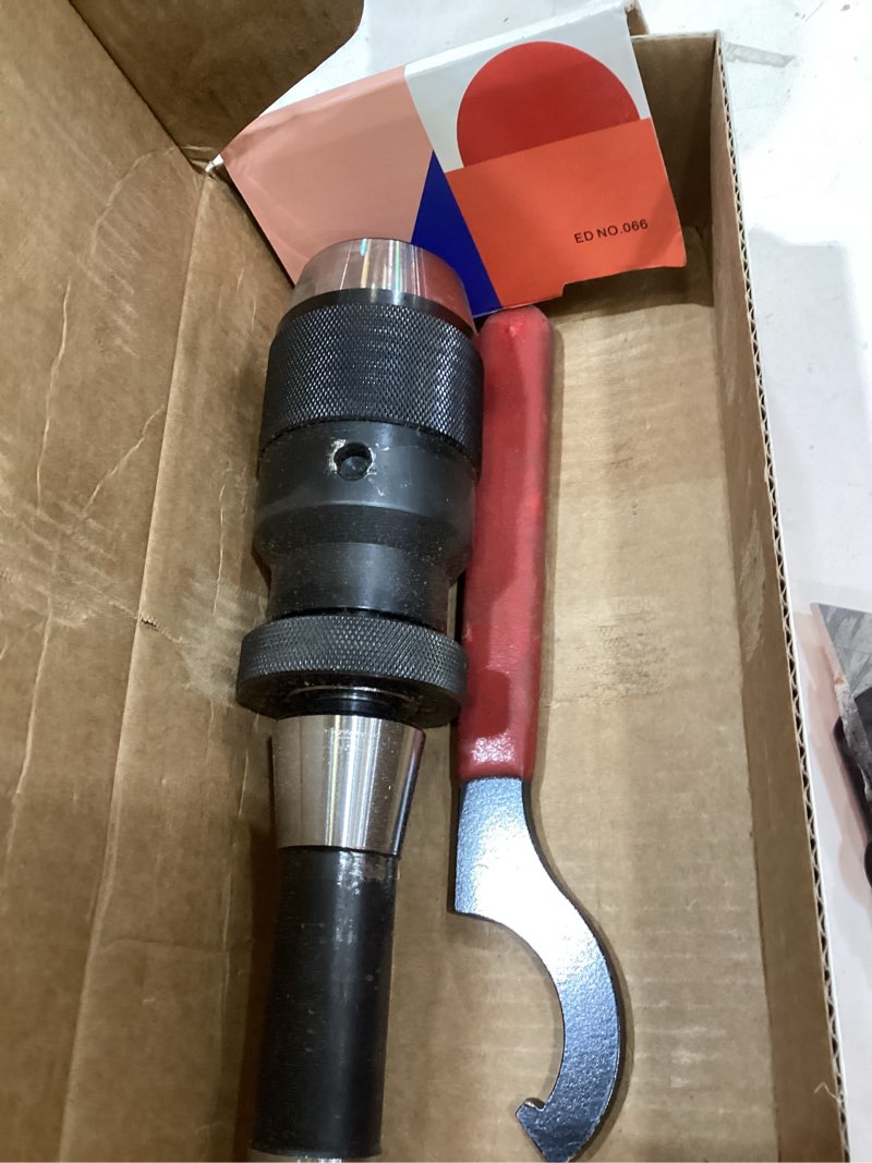 Condition photo showing Good Condition for earl diamond super heavy duty 1/32"-1/2" drill chuck with r8 shank adapter precision integrated keyless drill chuck (jt33) r8 (1/32"- 1/2")
