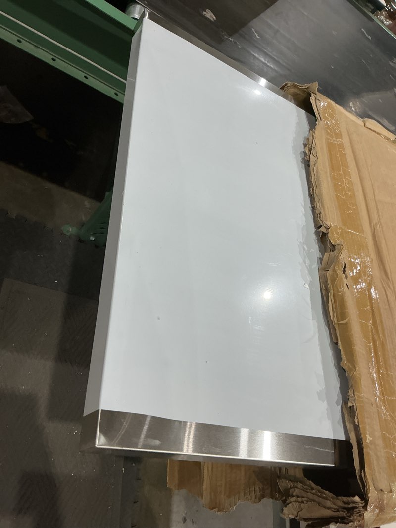 Condition photo showing Good Condition for vevor stainless steel foldable work table, 24 * 48 inch heavy duty food outdoor stainless steel worktable for commercial kitchen restaurant