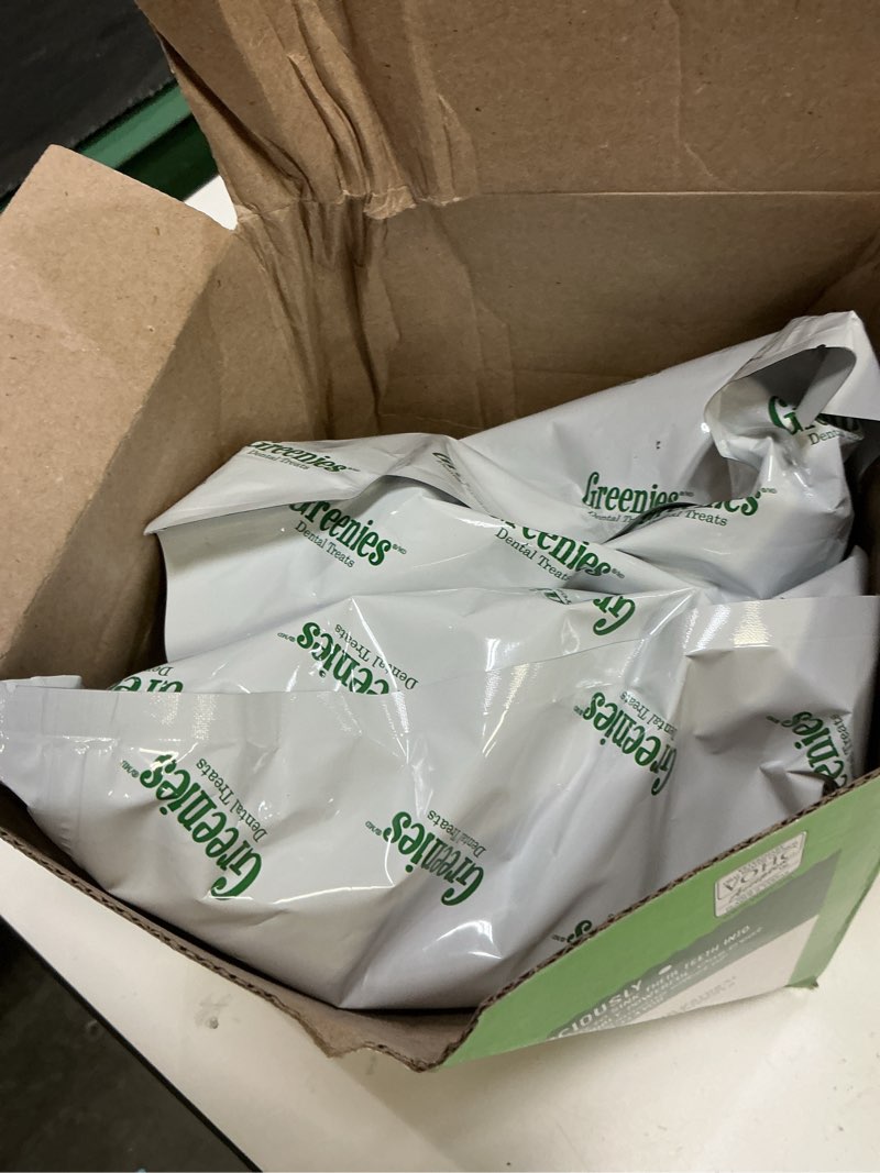 Condition photo showing New/Like New for (bbd 08/10/27)  greenies veterinarian-recommended adult natural dental dog treats large size, dog dental chews, original flavor, 54 oz. pack, 34 count original 34 count (pack of 1)