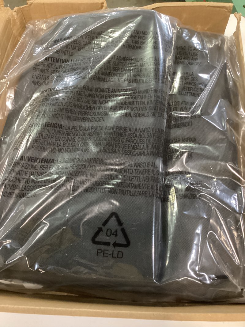 Condition photo showing Good Condition for qulimetal smoker cover for masterbuilt gravity series 560, 800, 600, 900, digital charcoal grill cover, compatible with mb20080220 & mb20040221, 600d waterproof material, black for masterbuilt gravity series 560/800/600/900 black