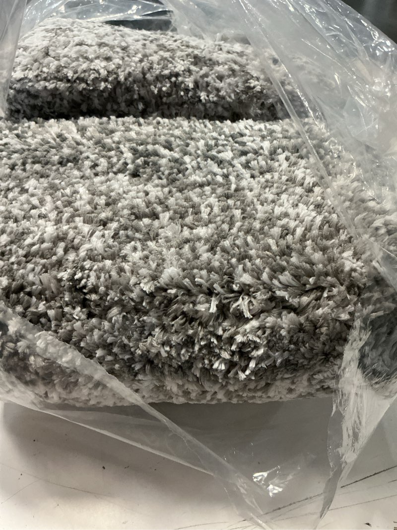 Condition photo showing Good Condition for olanly bathroom rugs mat 30x20, extra soft absorbent microfiber bath rugs, rubber backing, quick dry, machine washable bath mats for bathroom floor, tub and shower, home decor accessories, grey 30" x 20" grey