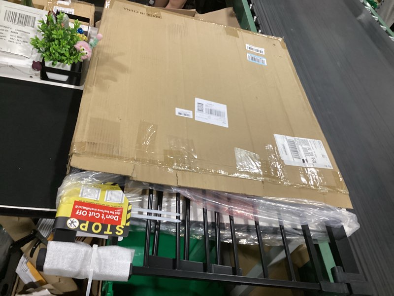 Condition photo showing New/Like New for 29.5-40.5" baby gate for stairs, dog gate for doorways, walk thru auto close metal baby safety gate for the house, stairs and doorways, child gate pressure mounted, pet gate for dog indoor - black black 29.5-40.5"w x 30"h