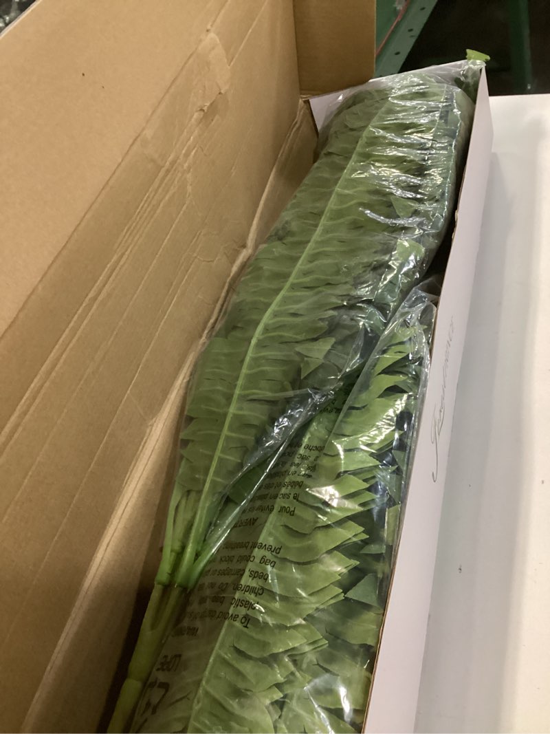 Condition photo showing Good Condition for 35" Ferns Artificial Bush Plants Large, 2 Artificial Boston Ferns with 39 Fronds for Outdoors Home Decor 35" 2 Pcs