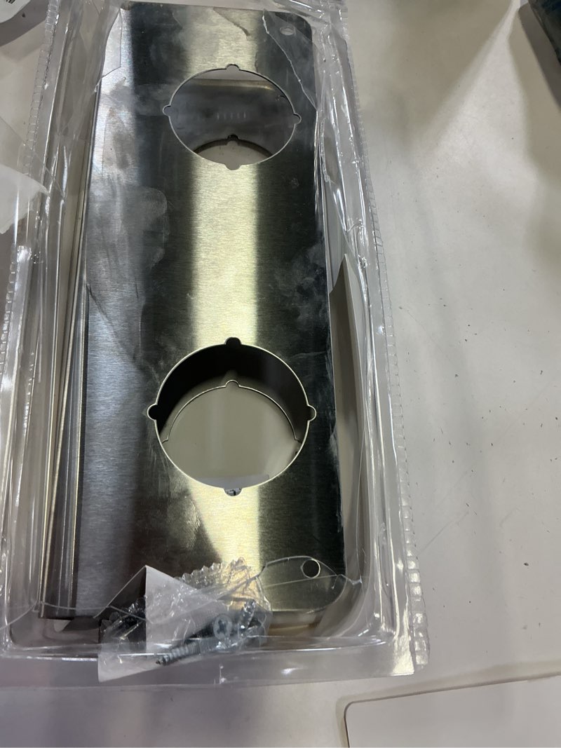 Condition photo showing Good Condition for reliabilt 3-5/16-in brushed swing guards