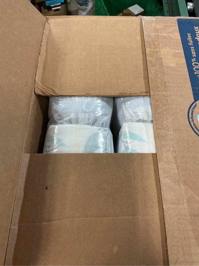 Condition photo showing New/Like New for pampers baby diapers - pure protection - size 4, 150 count, for up to 100% leakproof, premium plant-based skin protection