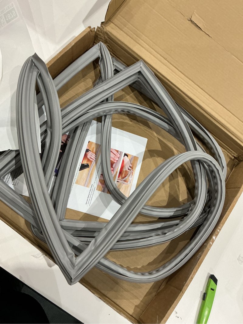 Condition photo showing Good Condition for 2pcs w10830055 refrigerator door gasket compatible with whirlpool maytag kenmore kitchenaid amana replace refrigerator door seal w10163991 w10191105 w10443238 ap6027230 ps11759512