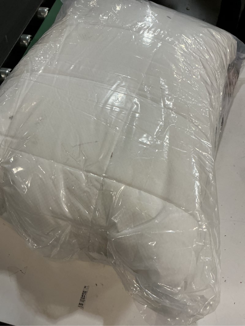 Condition photo showing Good Condition for Nuzzle Cooling Adjustable Pillow Queen Size for Side Sleepers, Luxury Bed Pillow Hotel Collection - Best Adjust Height Soft Firm Pillow for Back, Stomach or Side Sleepers