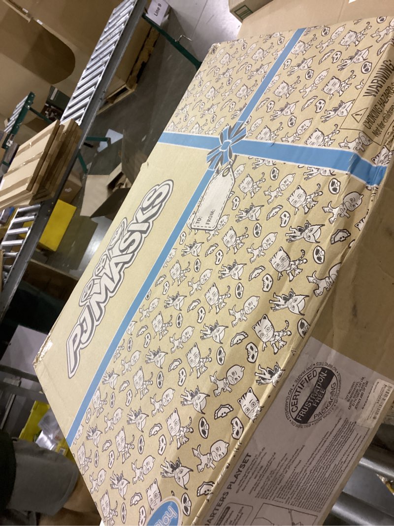 Deluxe headquarters playset