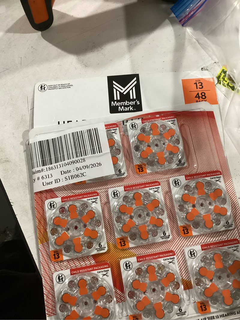 https://lotting-media.assets.bidfta.com/lotting_56bdc6ba-a711-4b0f-8189-4f9b969547d4