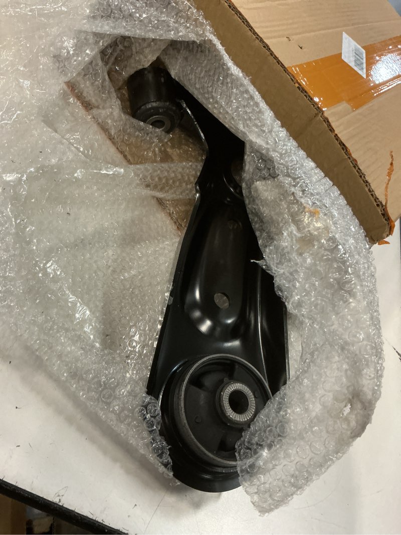 Condition photo showing Good Condition for applianpar front driver side lower control arm with ball joint and bushing for hyundai elantra 2017-20, elantra gt 2018-20, kona 2018-23, kia forte 2019-24, forte5 2020-23